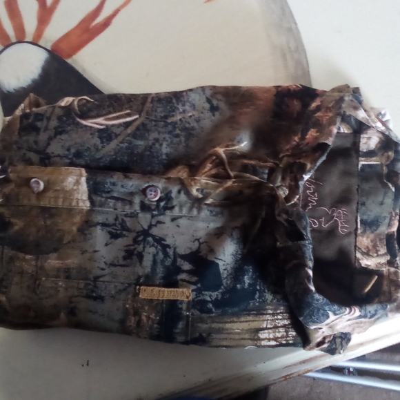 Camo deer print collared button up - Picture 9 of 9